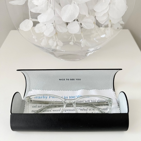 Warby Parker Daisy +2 Readers in Crystal (Medium) - Picture 5 of 6